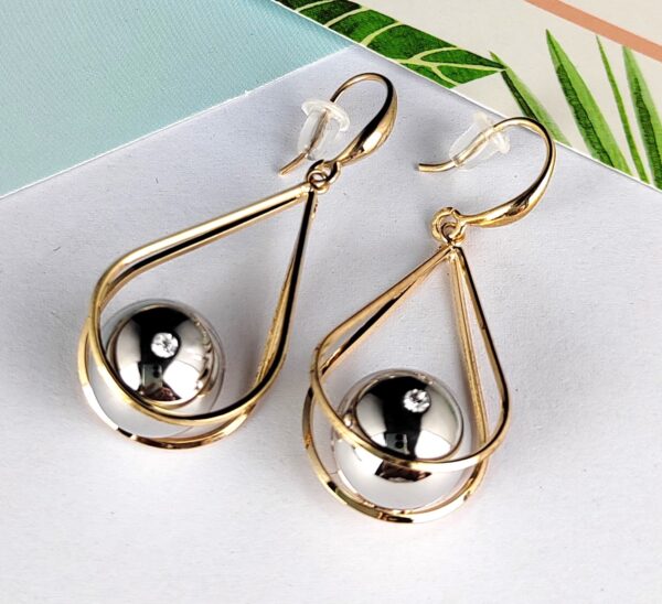 NE012747 GLD SIV BALL